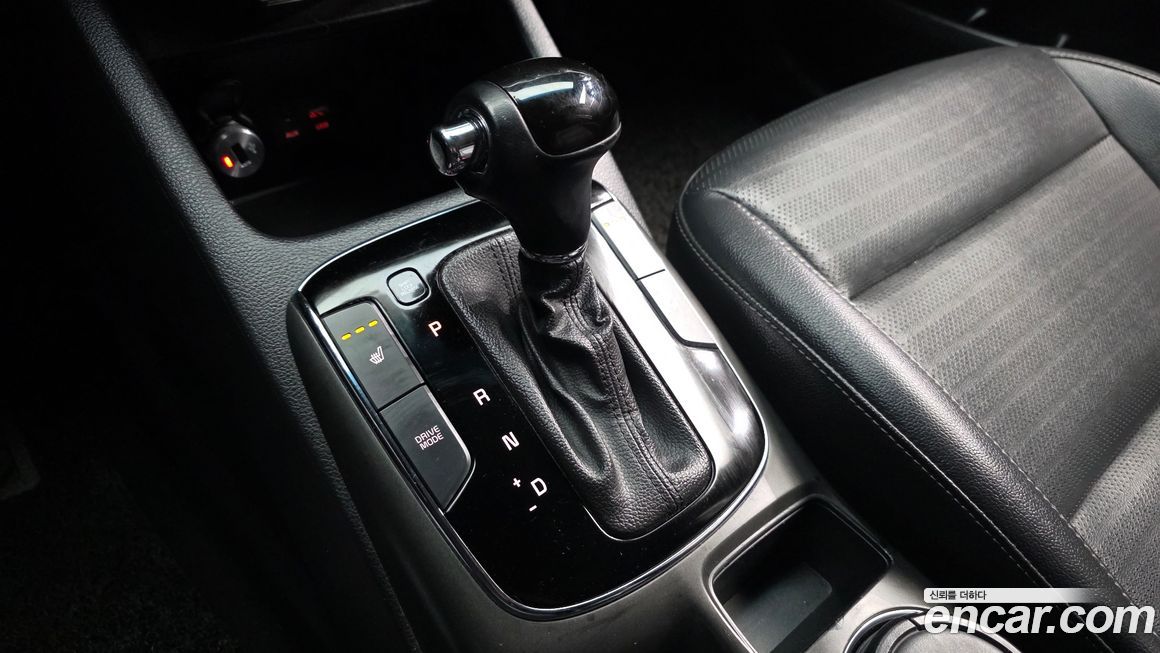 Kia K3 2016
