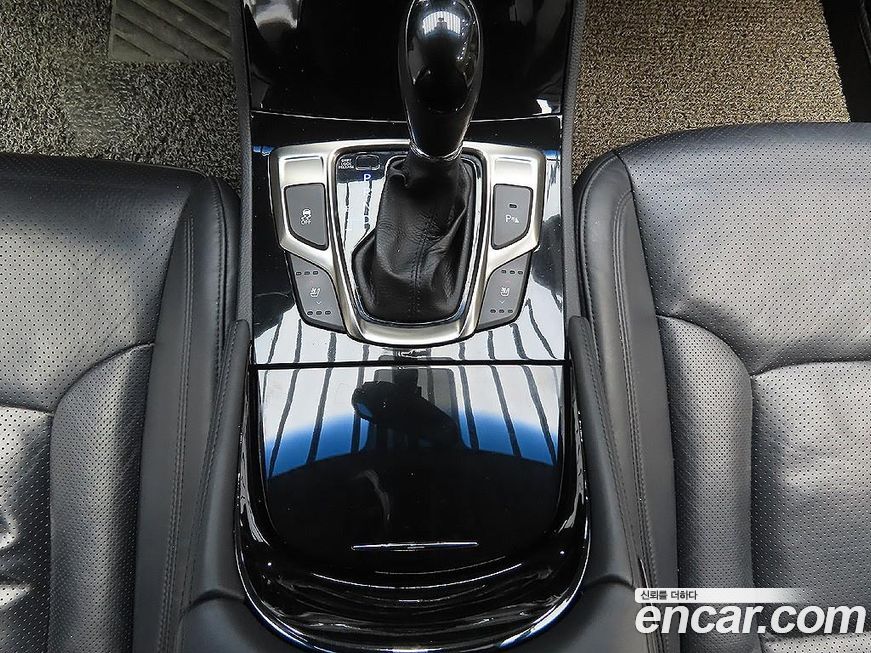 Hyundai Grandeur 2012