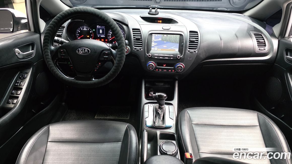 Kia K3 2016