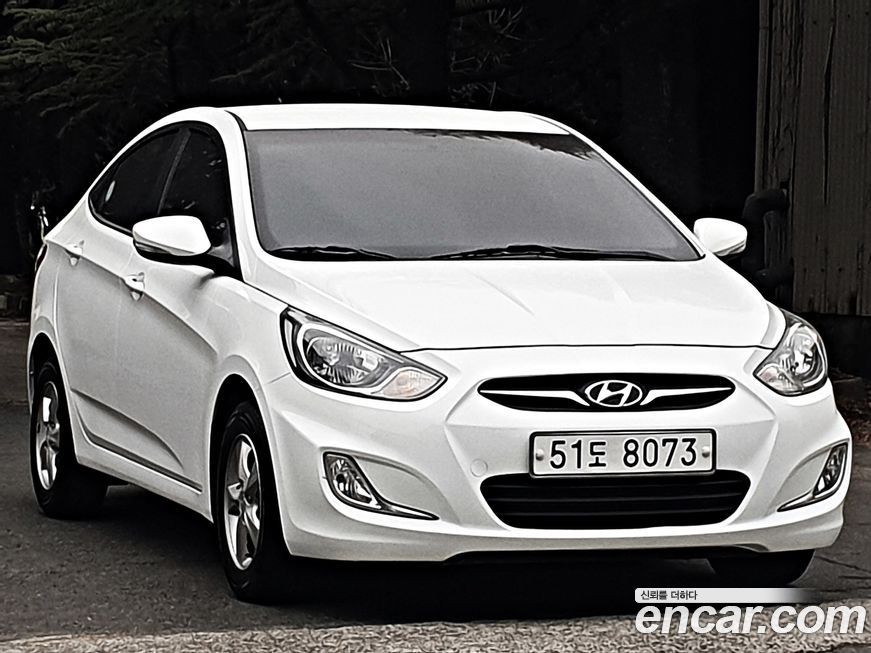 Hyundai Accent 2013