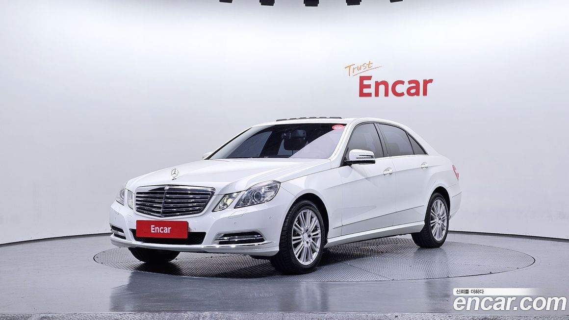 Mercedes-Benz E-Class 2011
