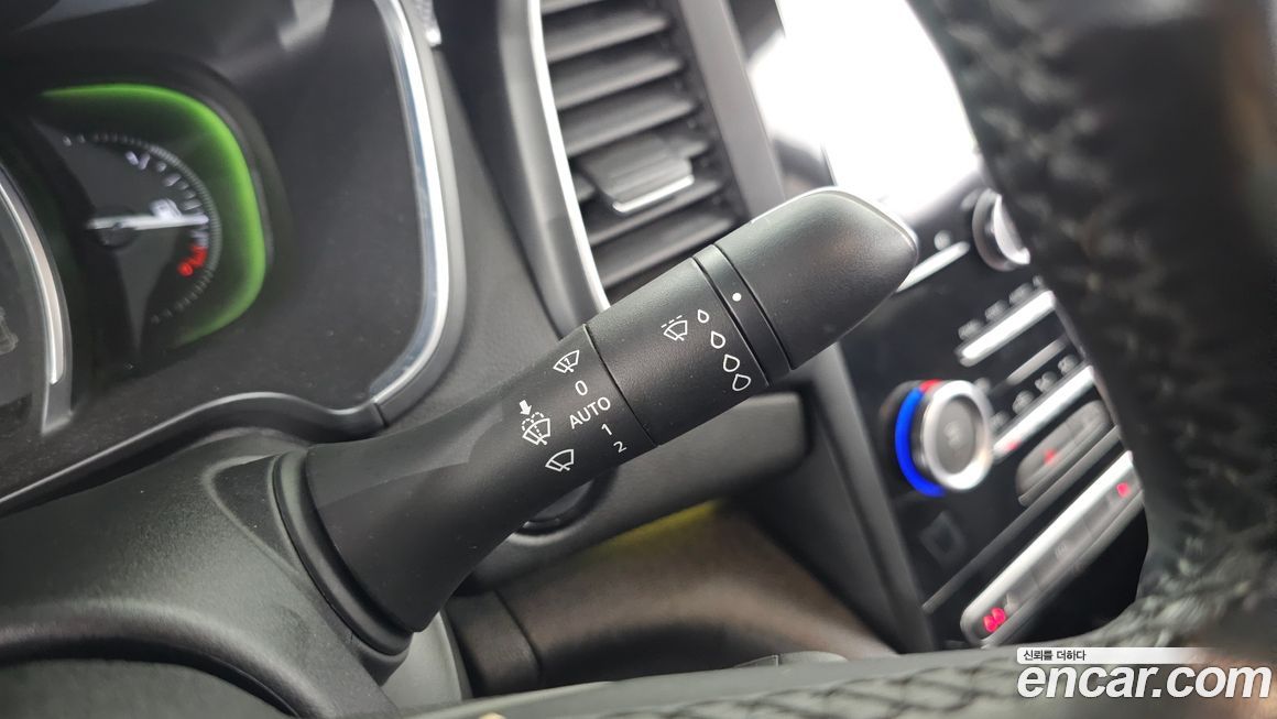 Renault-KoreaSamsung SM6 2016