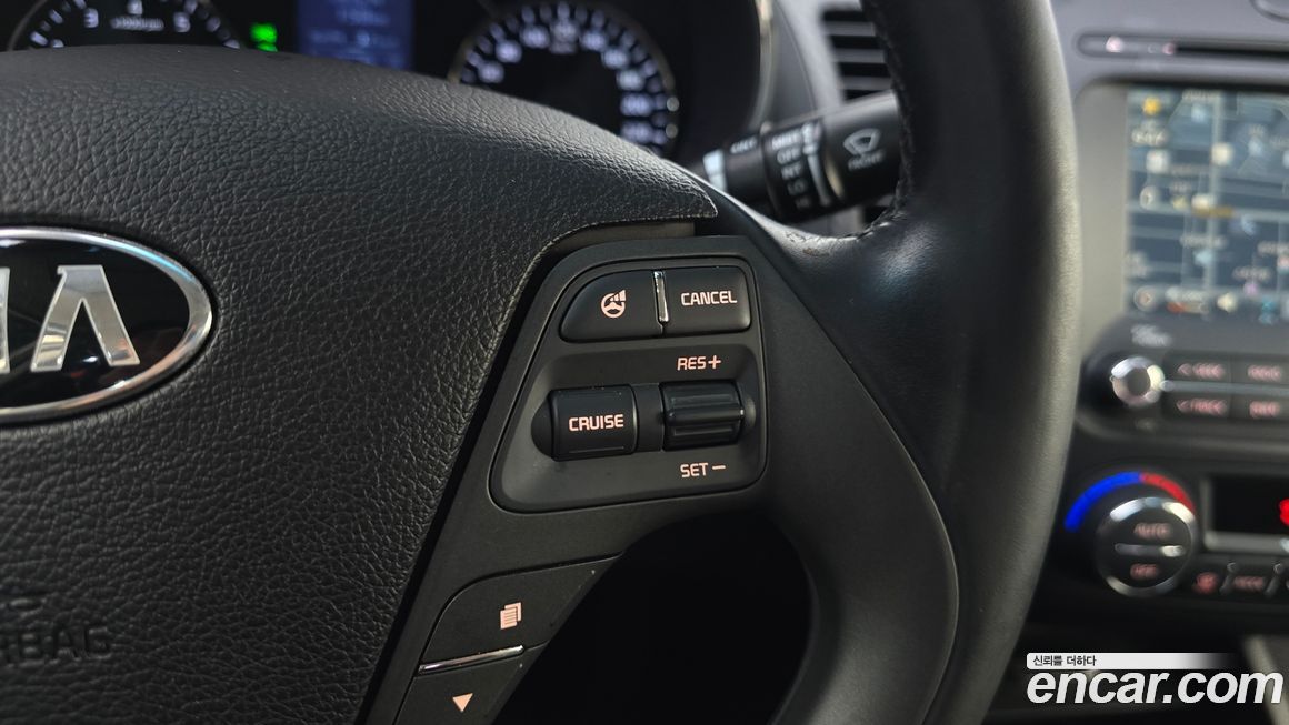 Kia K3 2015