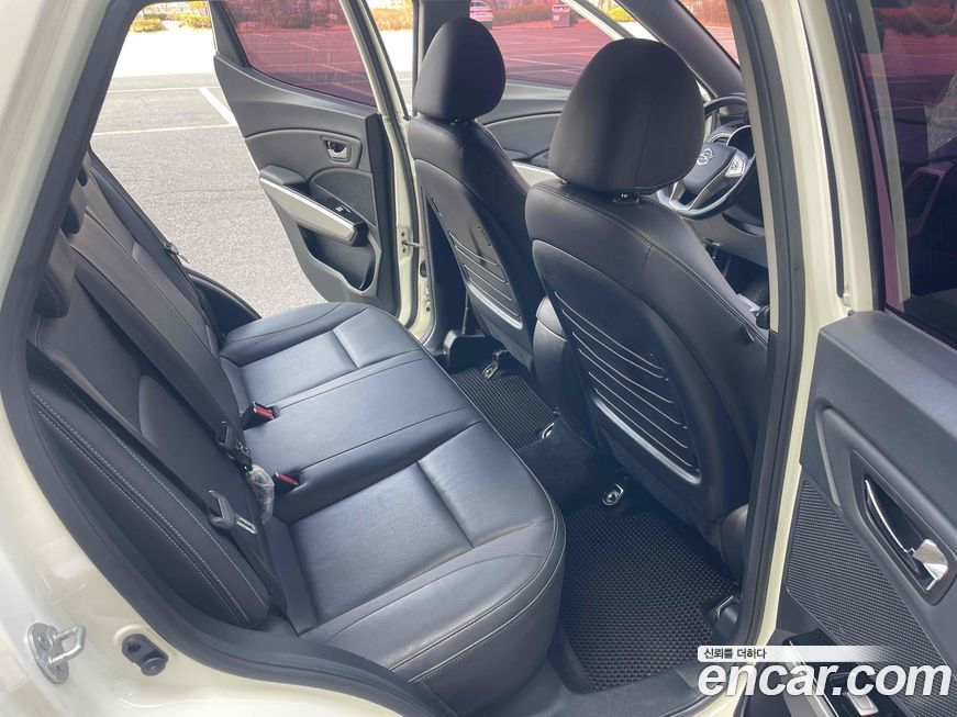 KG_Mobility_Ssangyong TIBOLI 2015