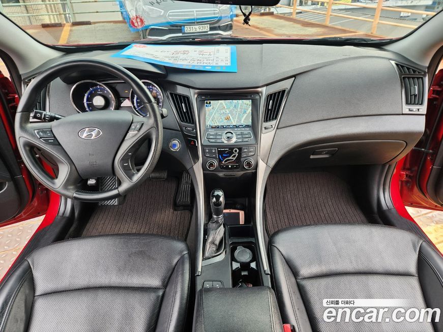 Hyundai Sonata 2012