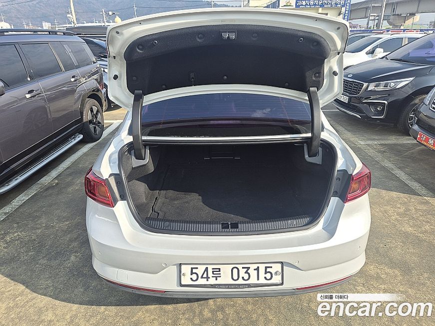 Renault-KoreaSamsung SM6 2016