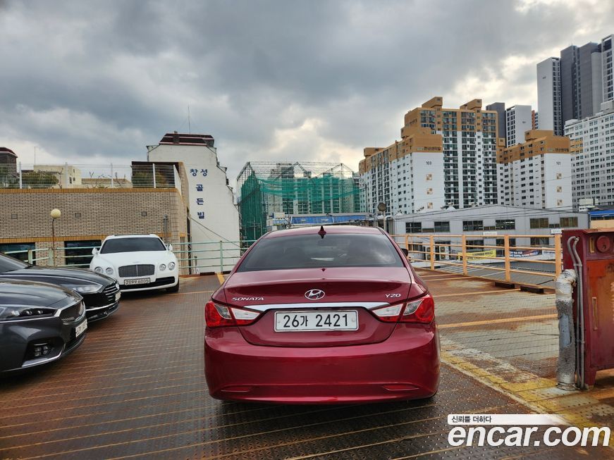 Hyundai Sonata 2012