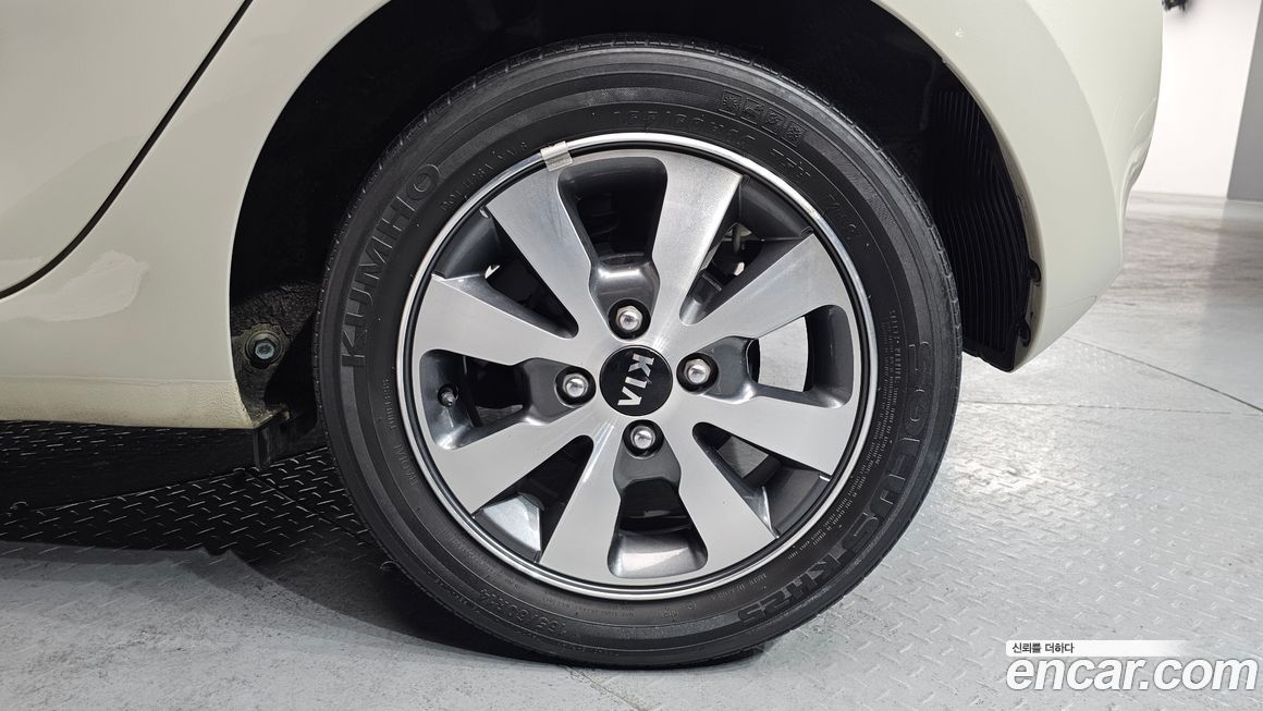Kia morning 2015