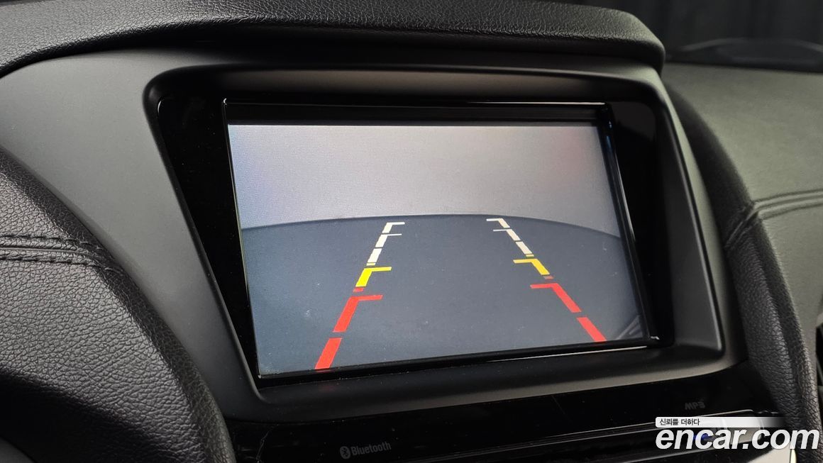 Hyundai Genesis 2012