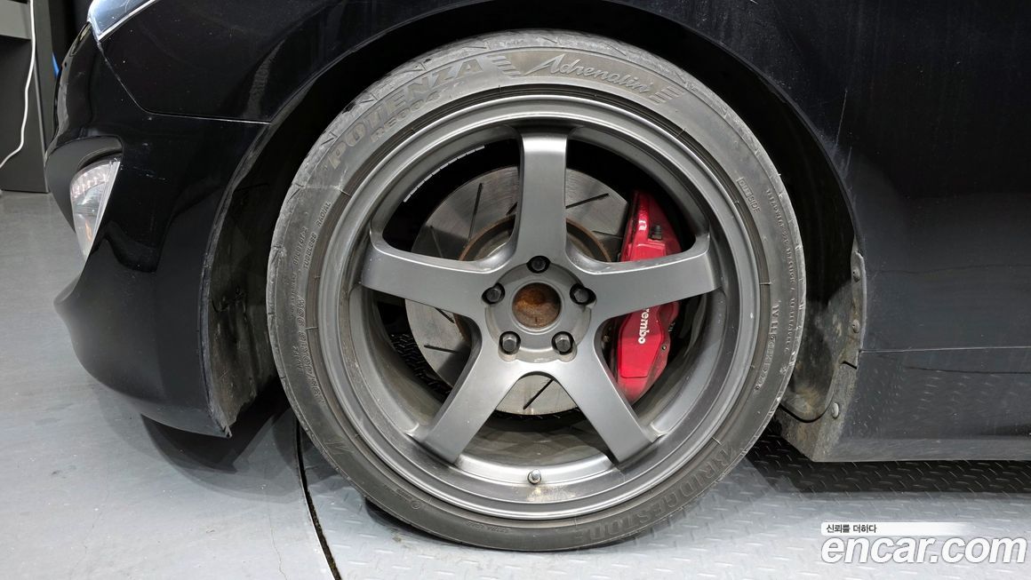 Hyundai Genesis 2012