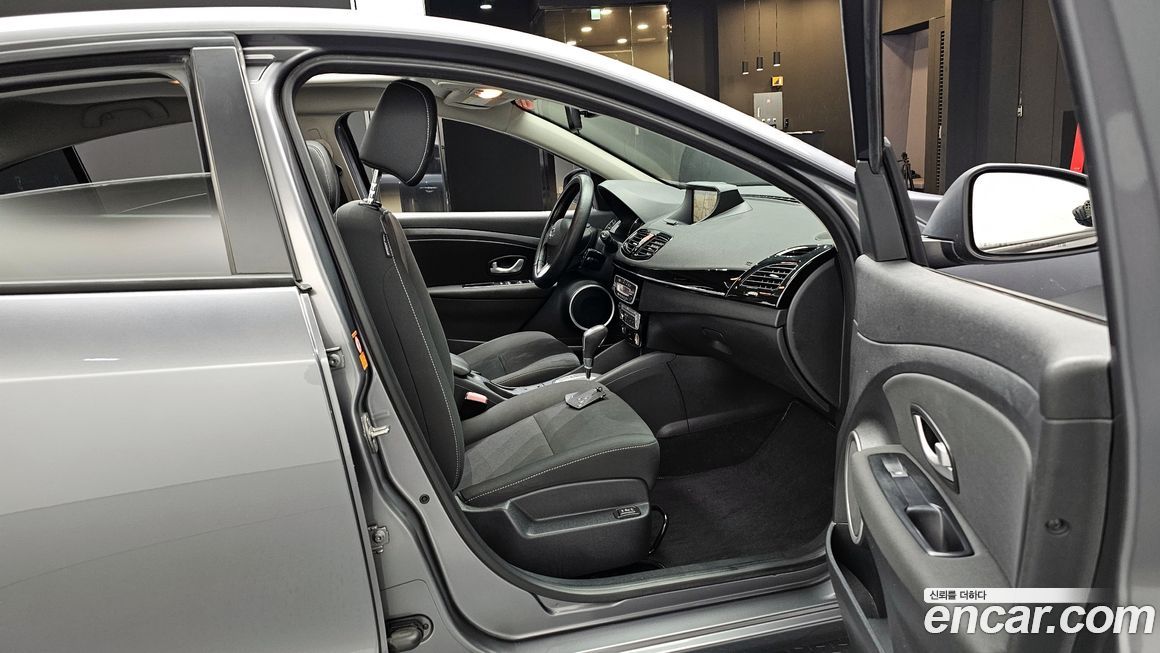 Renault-KoreaSamsung SM3 2016