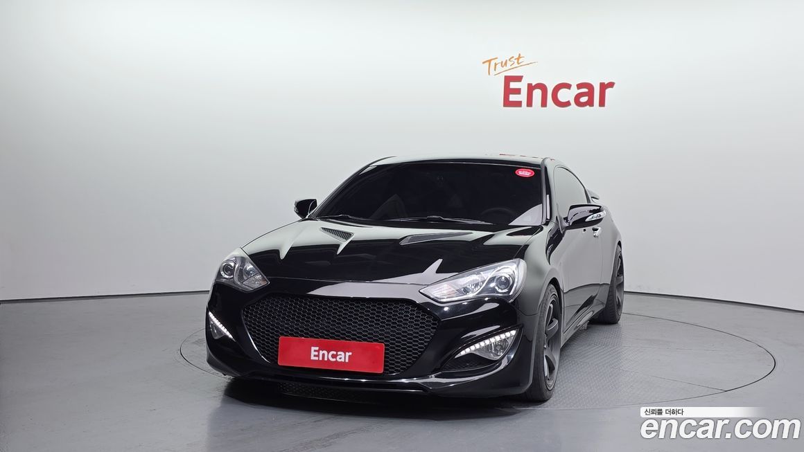 Hyundai Genesis 2012