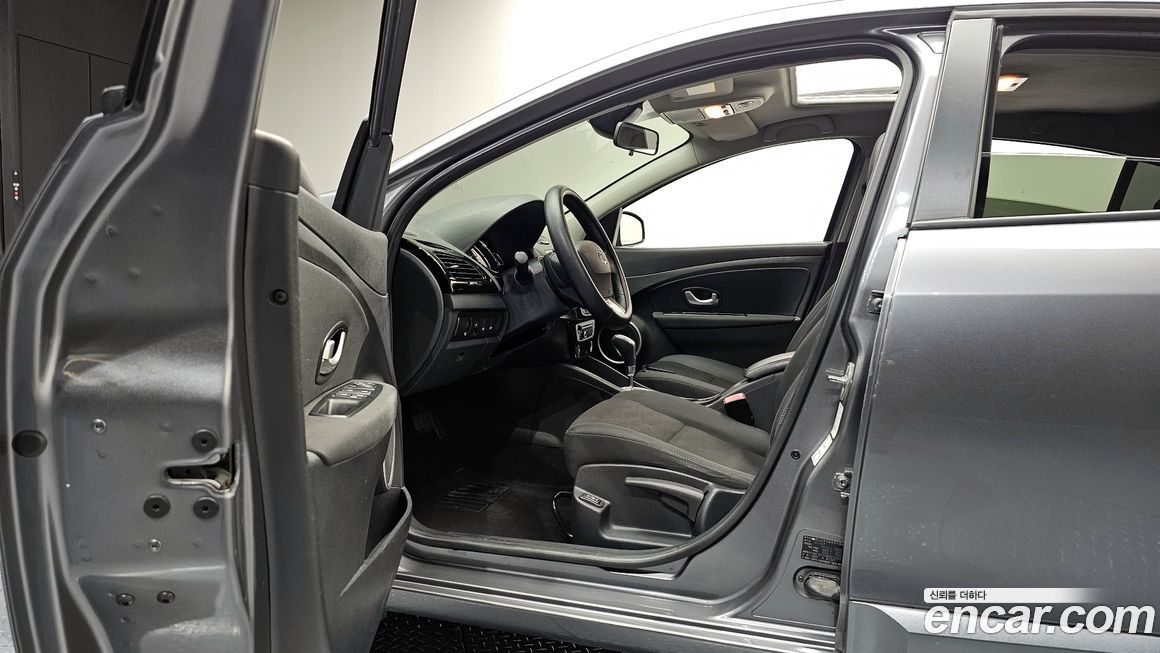 Renault-KoreaSamsung SM3 2016