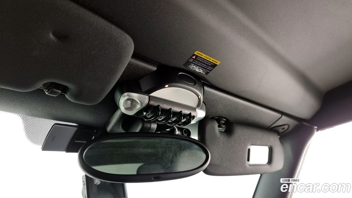 Mini Cooper Convertible 2014