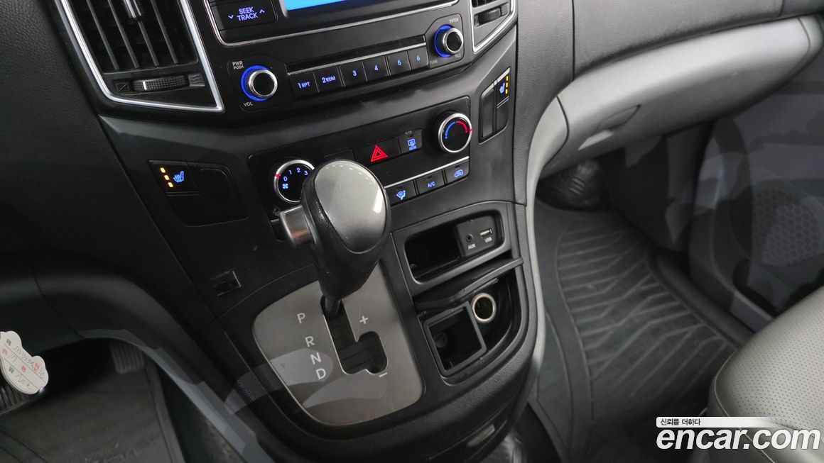 Hyundai Starex 2017