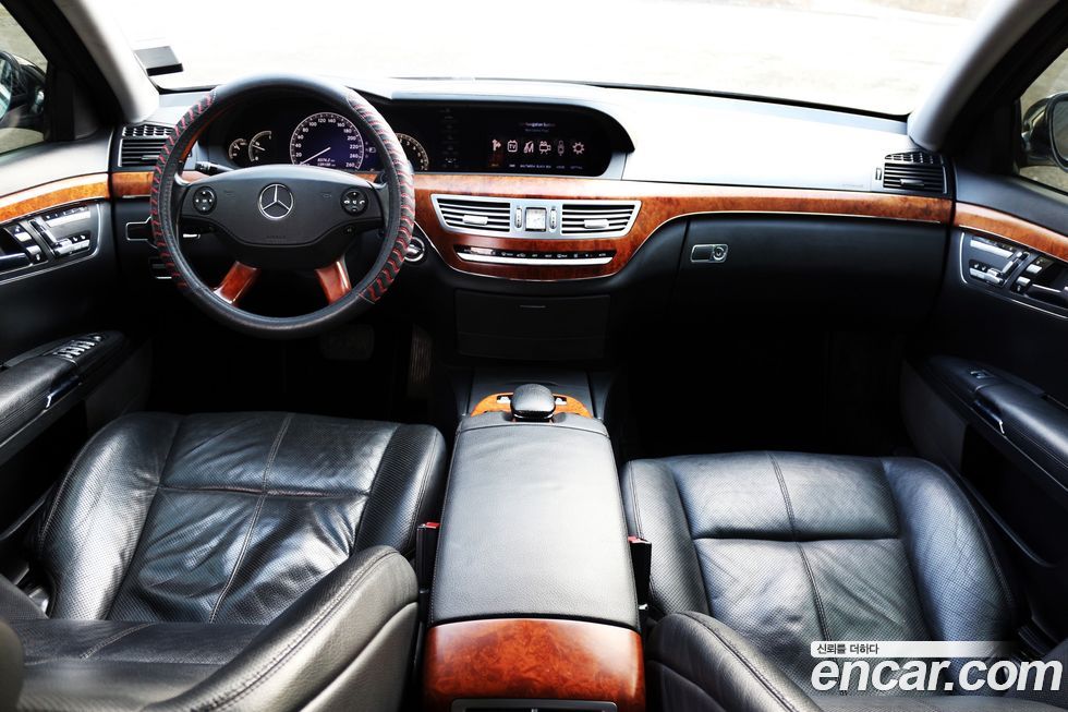 Mercedes-Benz S-Class 2006