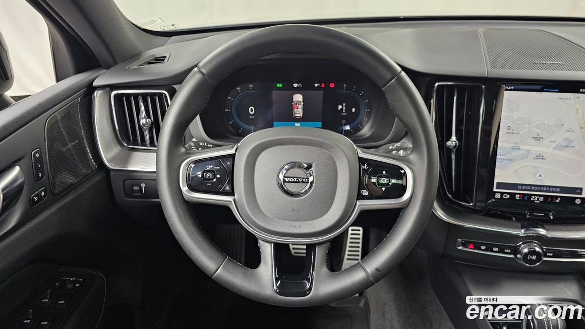 Volvo XC60 2022