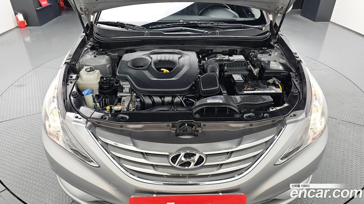 Hyundai Sonata 2012