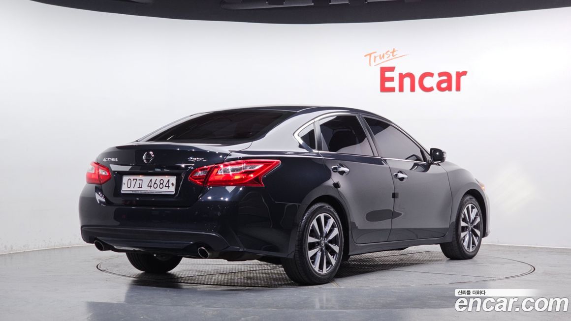 Nissan Altima 2017