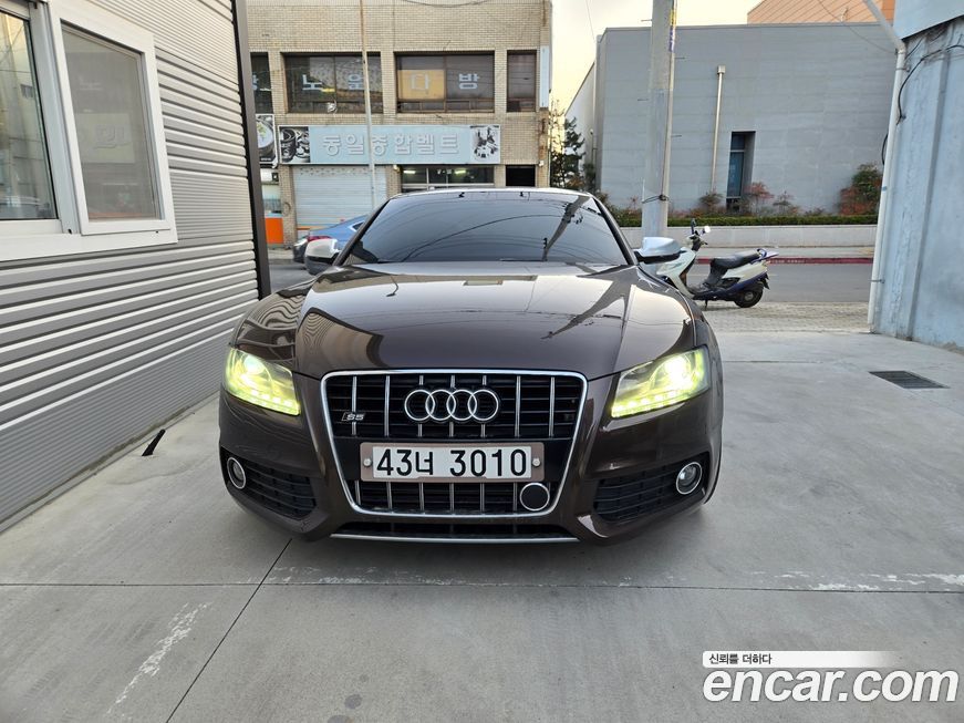 Audi A5 2011