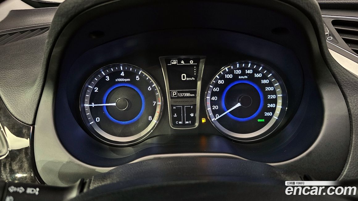 Hyundai Grandeur 2015