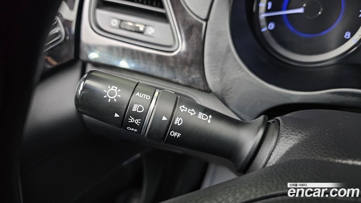 Hyundai Grandeur 2015