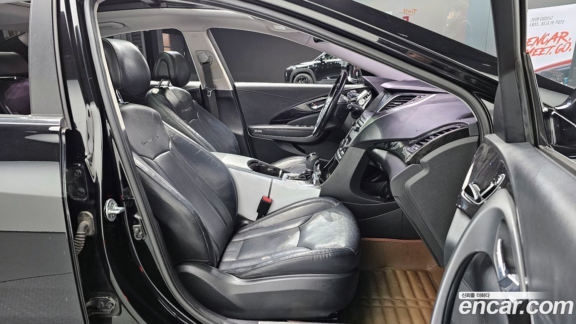 Hyundai Grandeur 2015