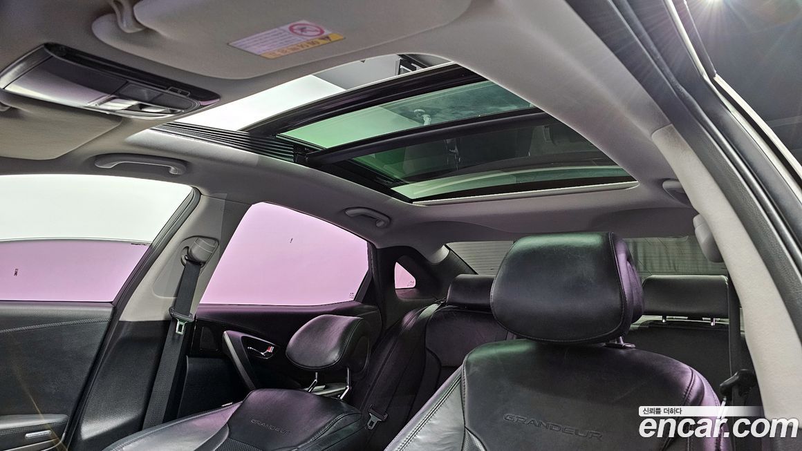 Hyundai Grandeur 2015