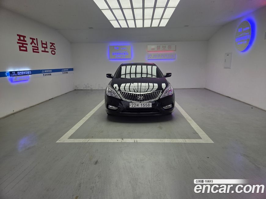 Hyundai Grandeur 2012