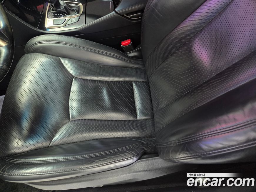 Hyundai Grandeur 2012