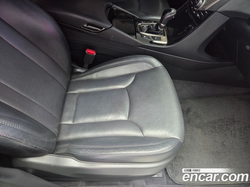 Hyundai Grandeur 2012