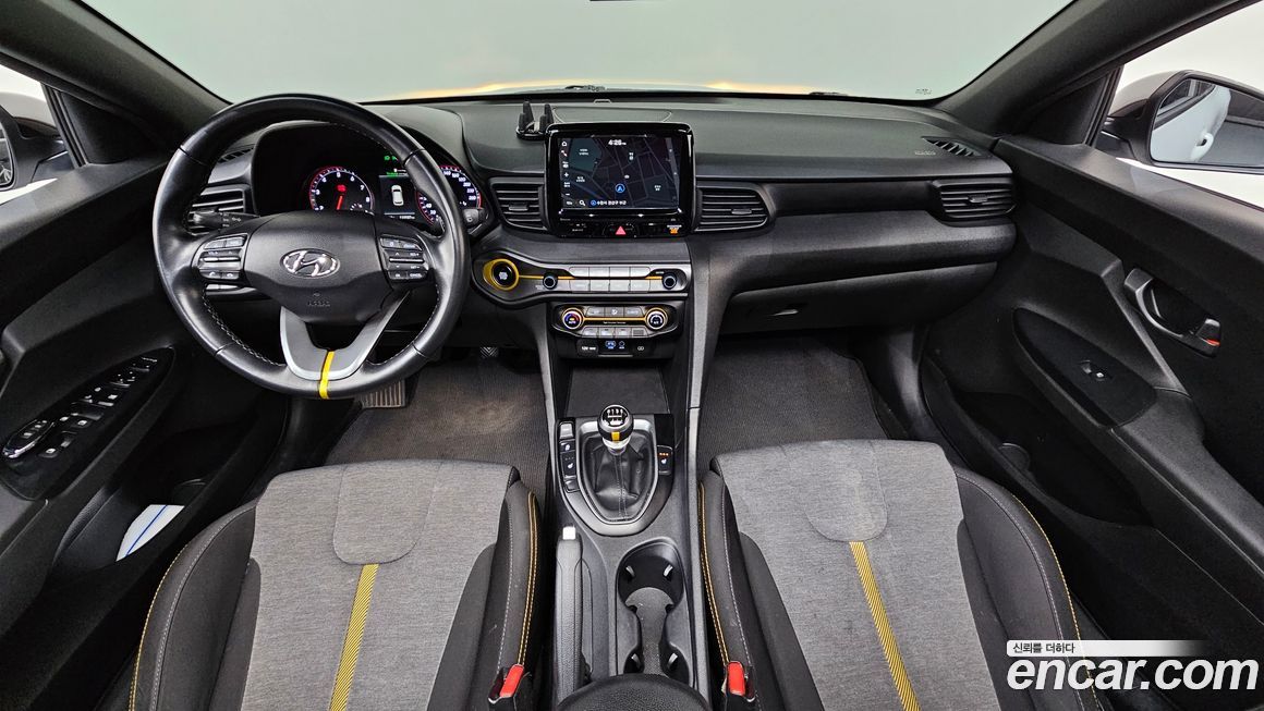 Hyundai Veloster 2019