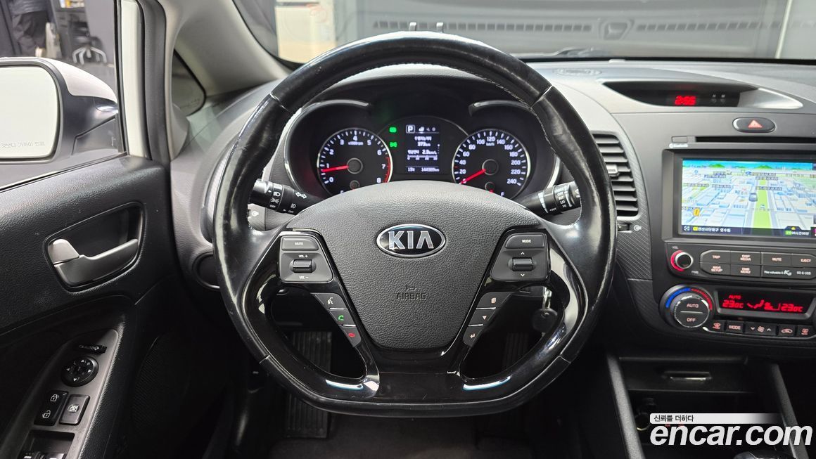Kia K3 2017