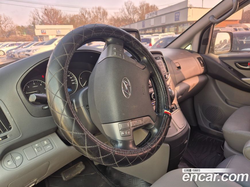 Hyundai Starex 2018
