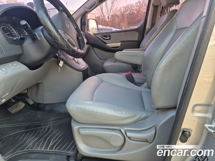 Hyundai Starex 2018