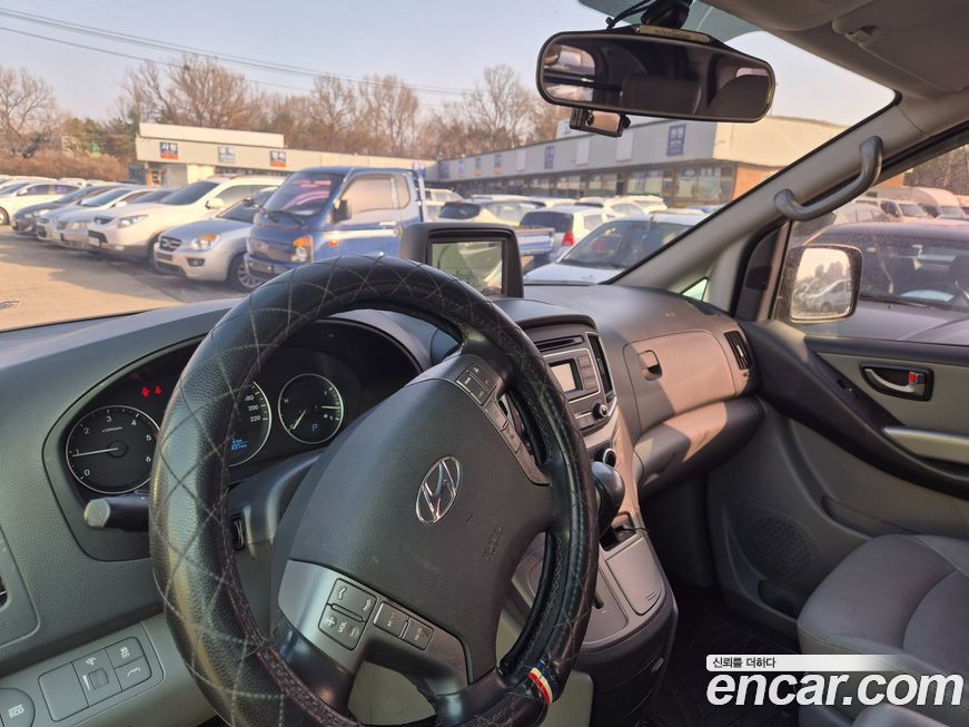 Hyundai Starex 2018