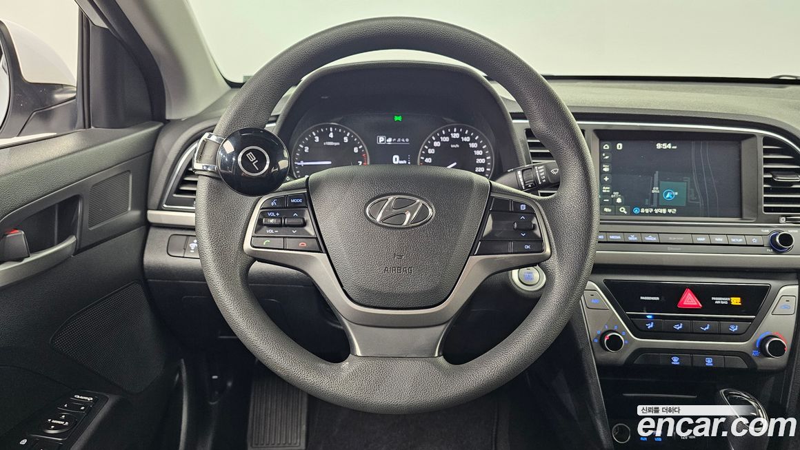 Hyundai AVANTE 2018