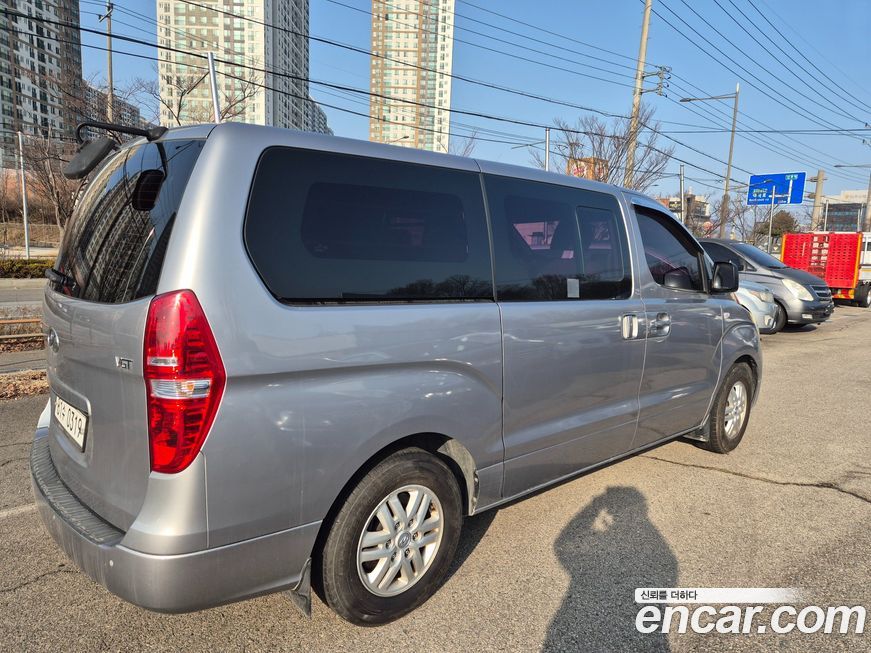 Hyundai Starex 2018