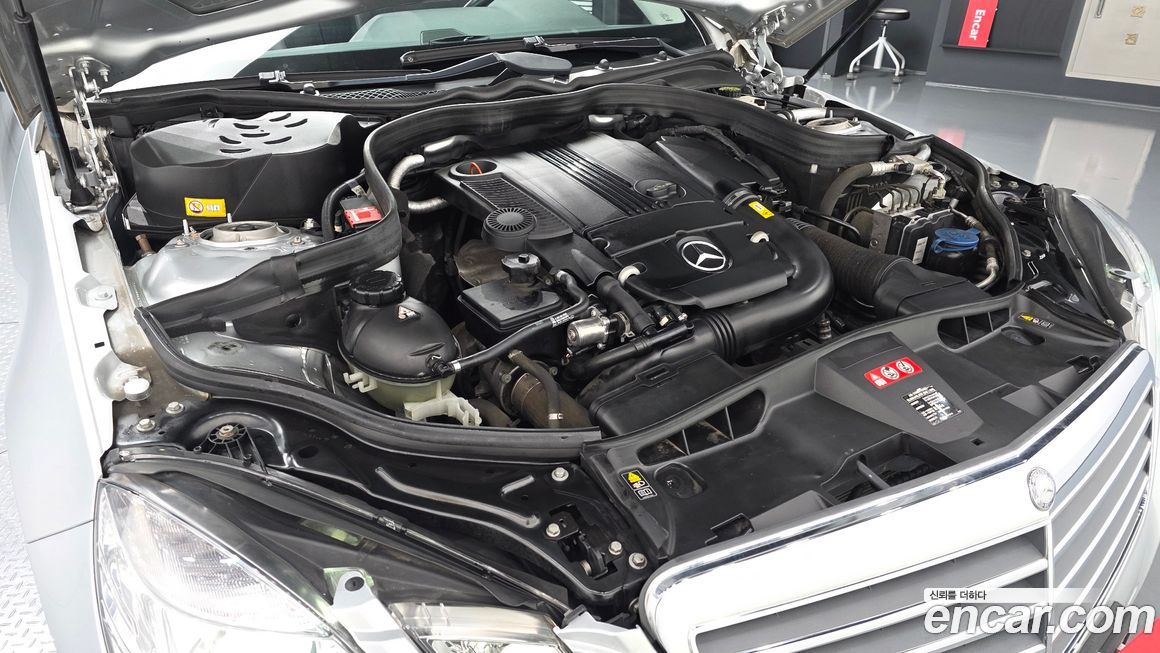 Mercedes-Benz E-Class 2013