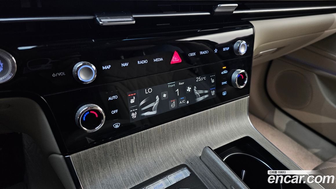 Genesis G80 2025