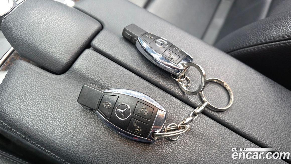 Mercedes-Benz E-Class 2013