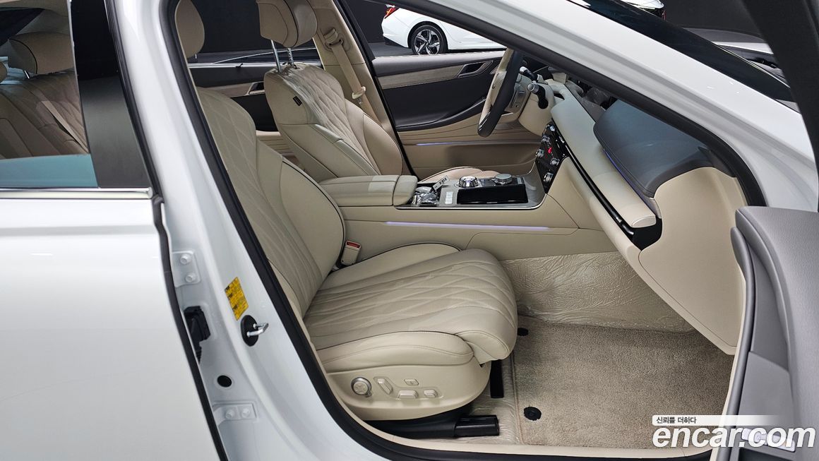 Genesis G80 2025