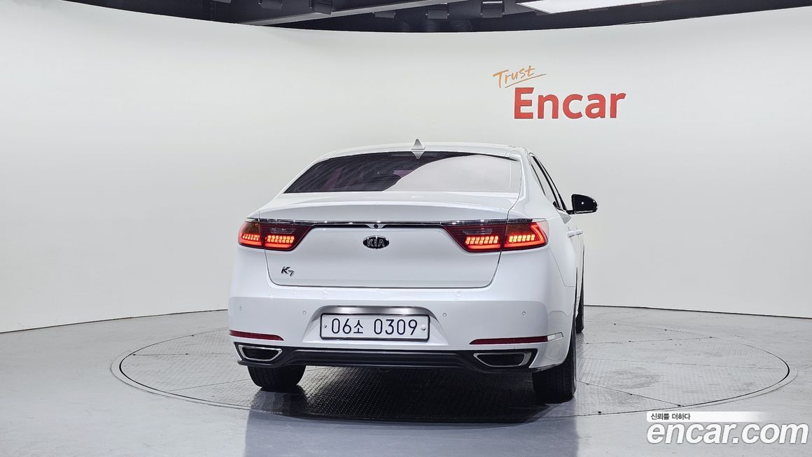 Kia K7 2016