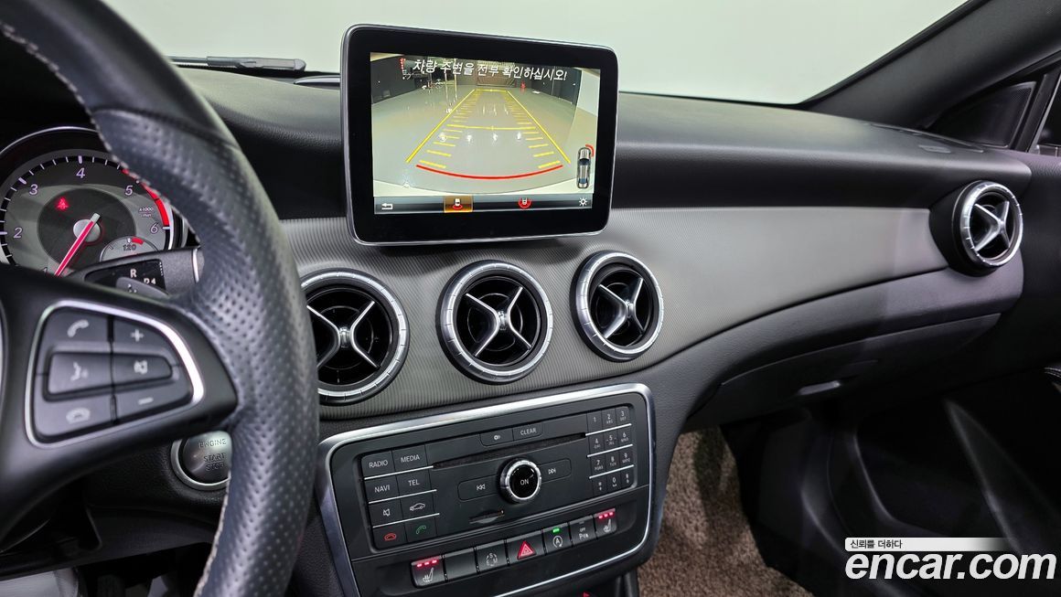 Mercedes-Benz CLA-Class 2015