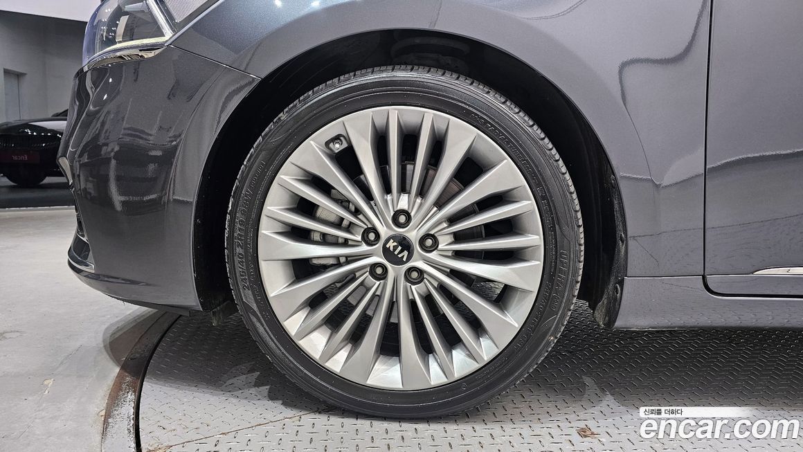 Kia K7 2019