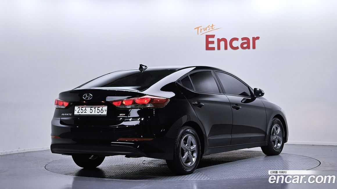 Hyundai AVANTE 2016