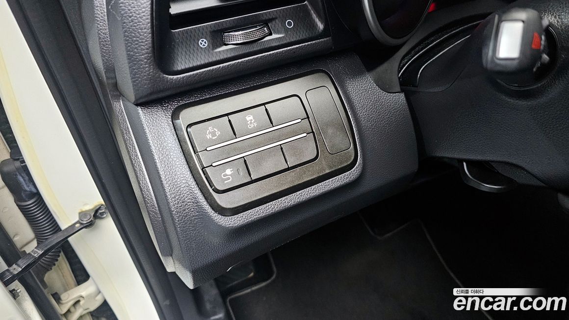 KG_Mobility_Ssangyong TIBOLI 2016