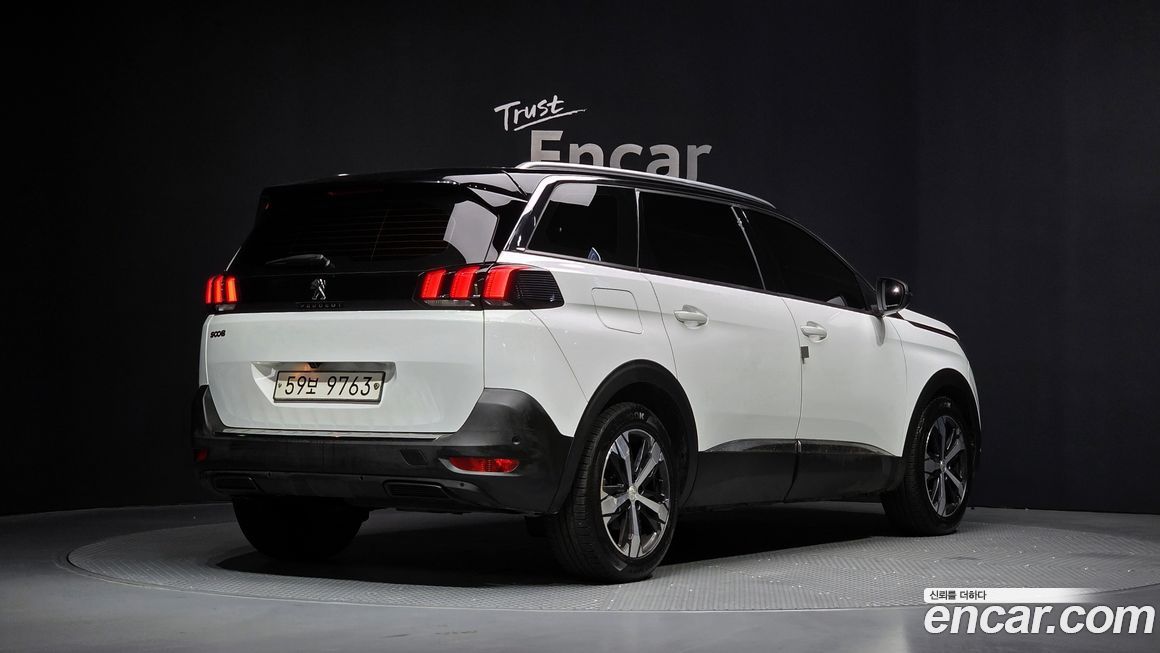 Peugeot 5008 2019