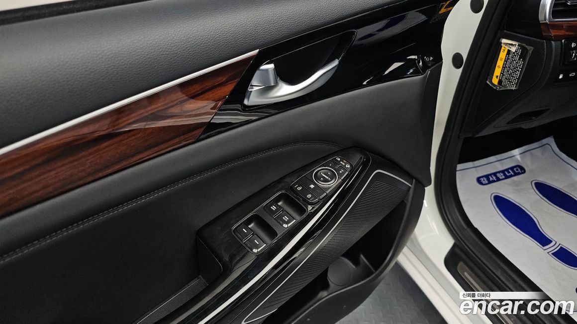 Kia K7 2016