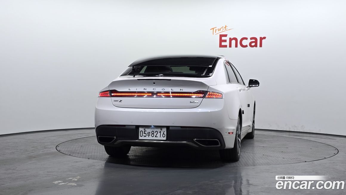 Lincoln MKZ 2018